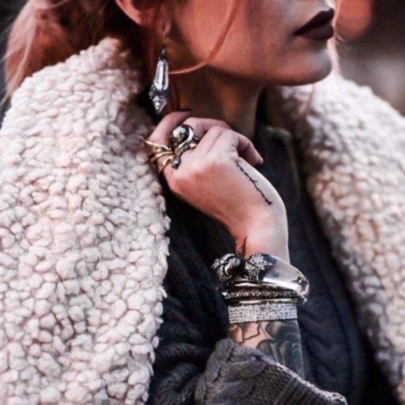 Alexis Bittar Vanitas Coiled Serpent Crystal Snake  Cocktail Ring - Picture 9 of 16